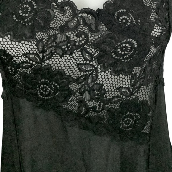 LACE BABYDOLL - Picture 4 of 7